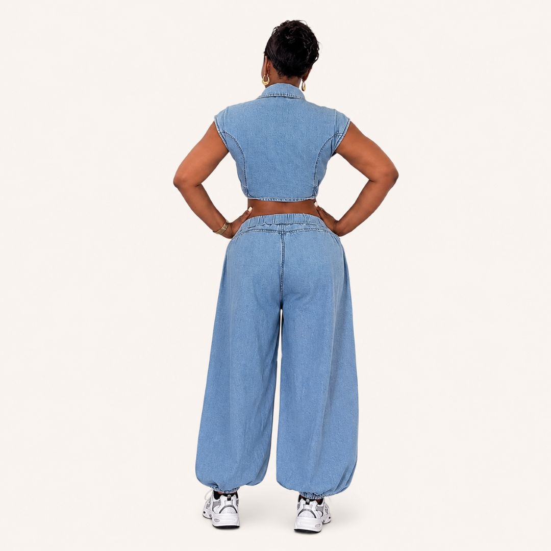Conjunto Denim Azul con Aplicaciones Brillantes