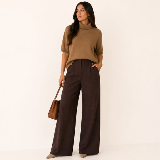 Blusa Tejida de Cuello Alto Camel