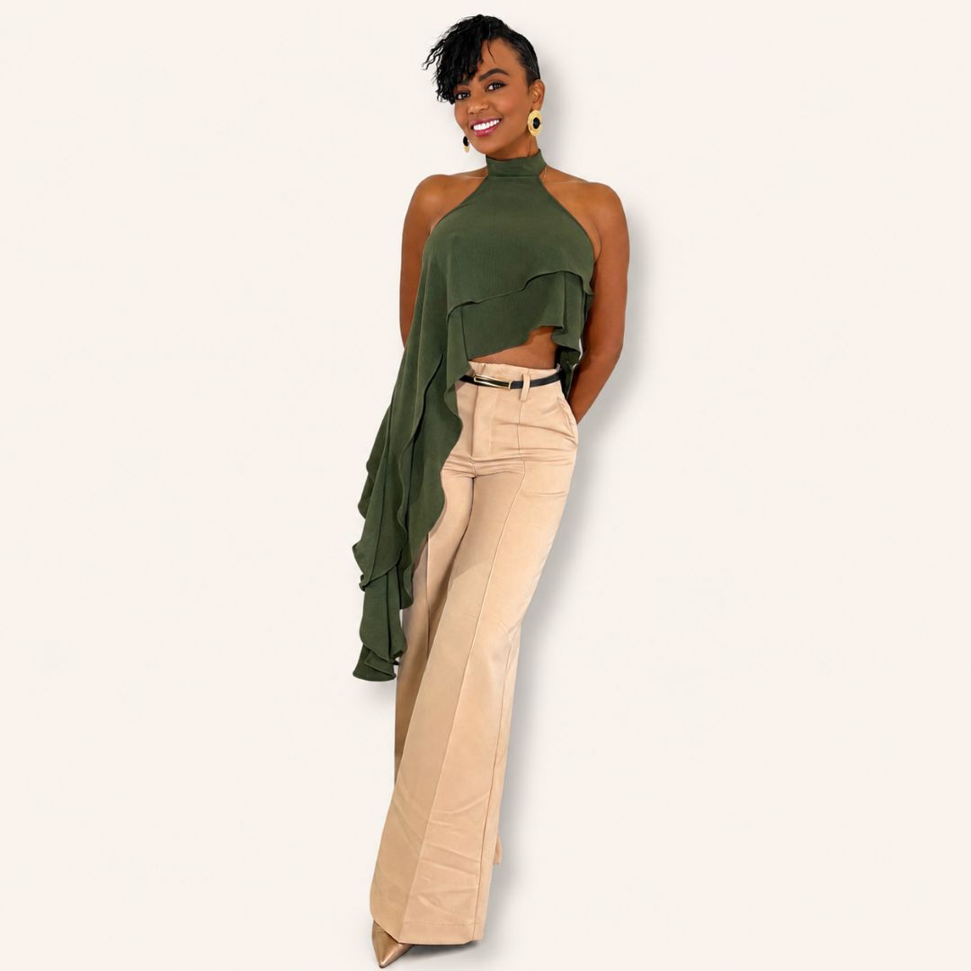 Blusa Asimétrica con Volantes
