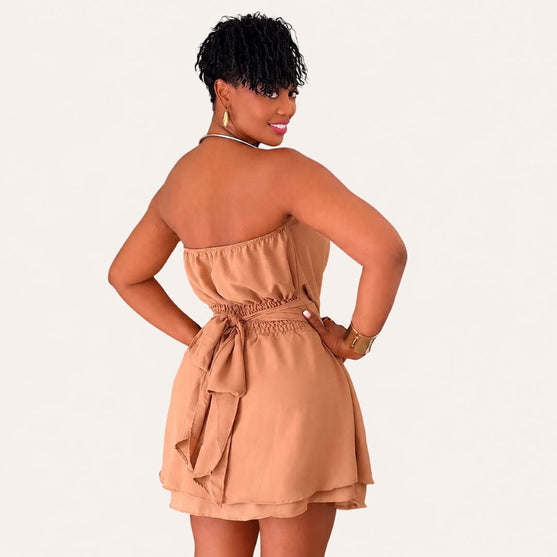 Vestido Corto Halter Drapeado Nude
